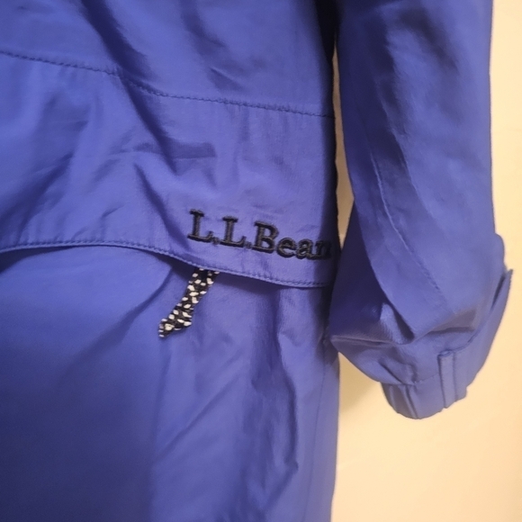 1990s L.L. Bean Stowaway Packable Jacket - Picture 10 of 12